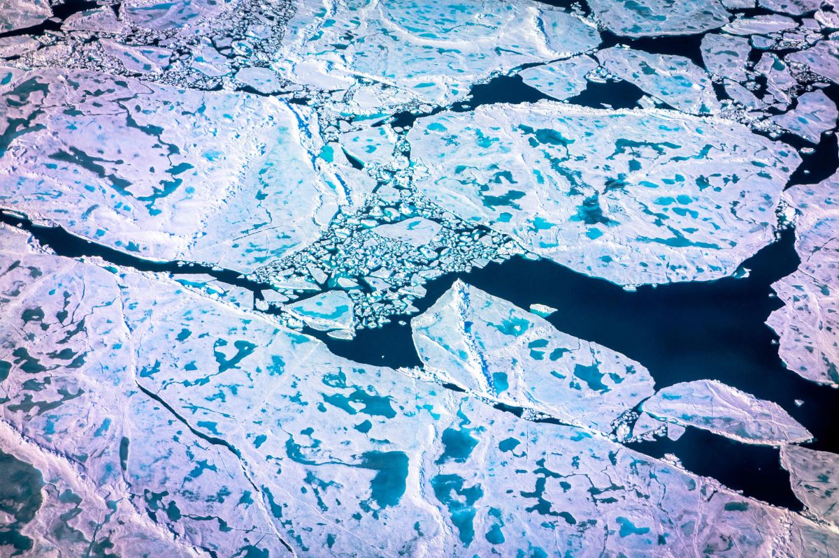 Todo indica que los glaciares principales reciben menos nieve de reposición, ocasionando un derretimiento acelerado de la capa de hielo en Groenlandia.