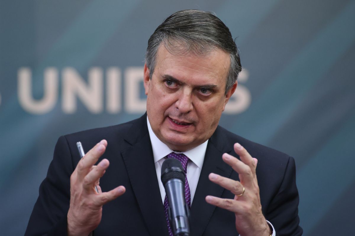 El secretario de relaciones exteriores, Marcelo Ebrard se reunirá  con líderes migrantes.(Getty Images)