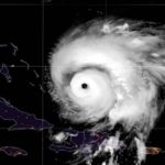 El huracán Fiona se está alejando de las Islas Turcas y Caicos.