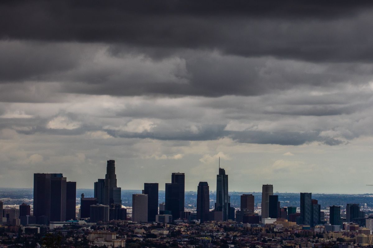 El Condado de Los Ángeles puede tener un día más con tormentas eléctricas.