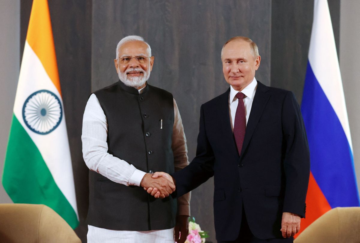 El primer ministro de India Narendra Modi sostuvo un encuentro con Vladimir Putin, presidente de Rusia.