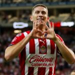 Ormeño llegó a Chivas de Guadalajara para cubrir la baja de José Juan Macías.