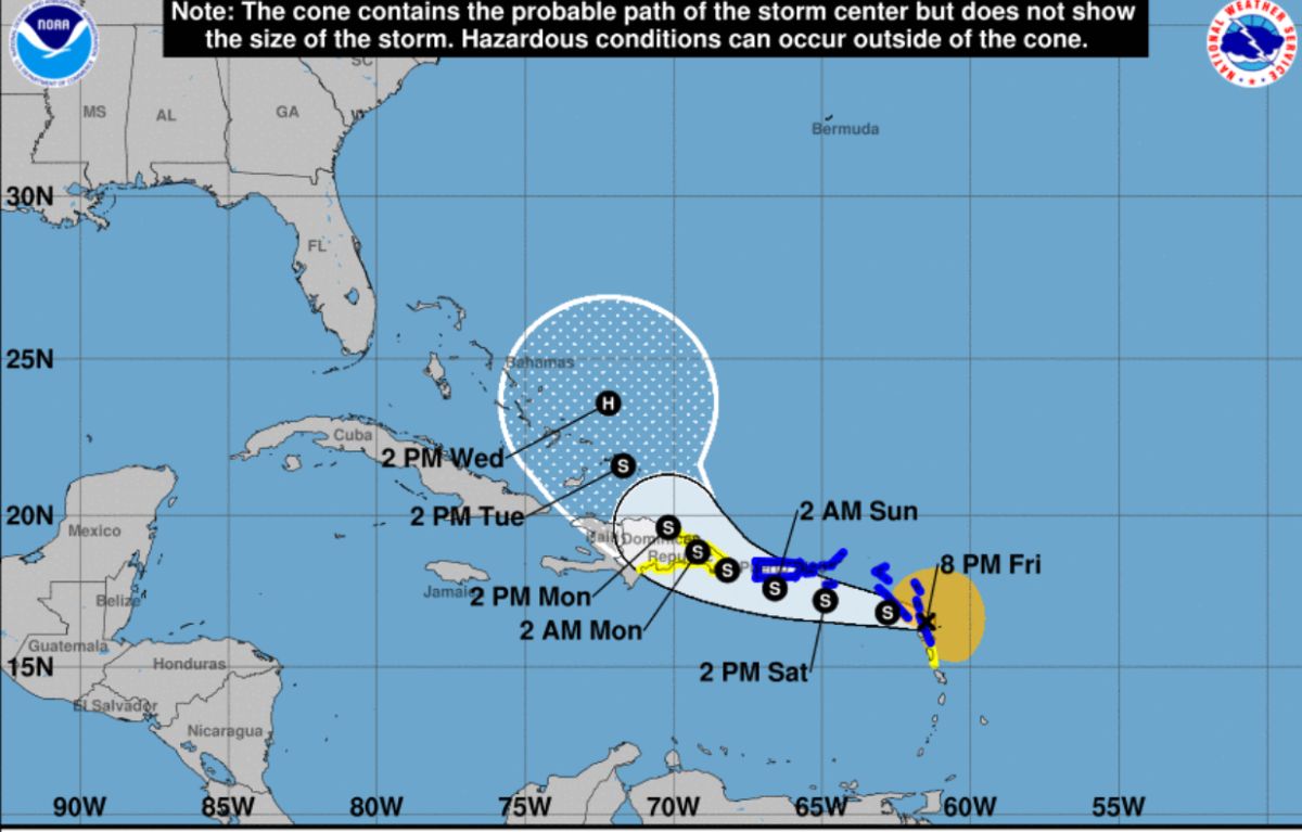 El cono muestra la posible trayectoria de la tormenta tropical Fiona pero no su tamaño.