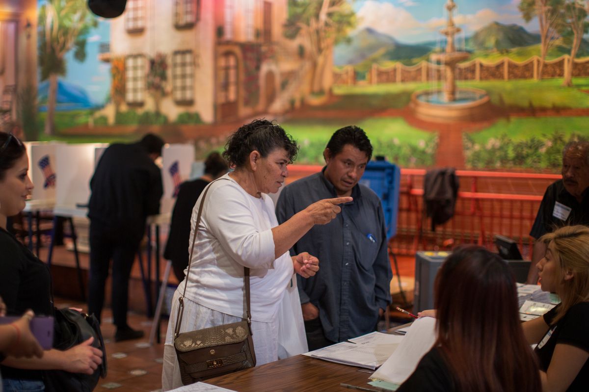 Los votantes latinos estarán decidiendo en EE:UU. en las elecciones.