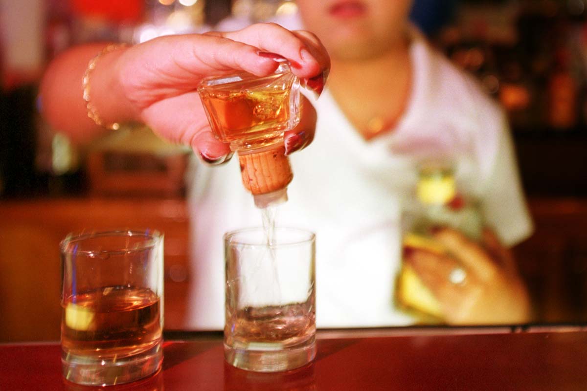 Se gastaron $300 dólares ingiriendo tragos de Tequila Patrón.
