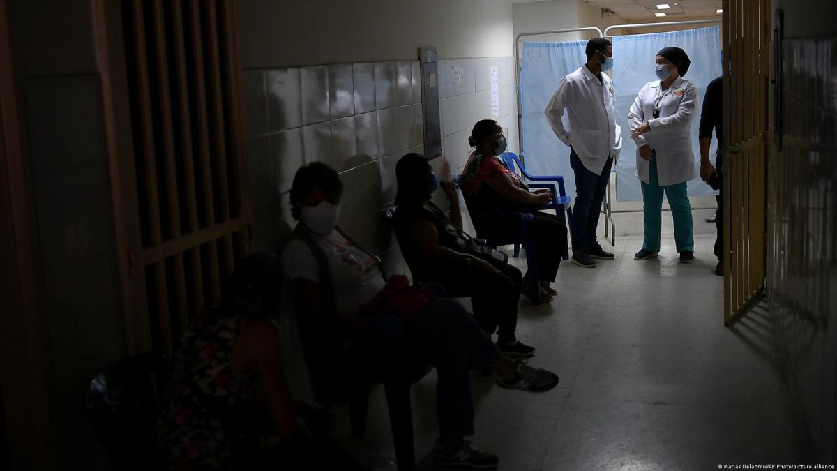 La Federación Médica Venezolana dijo que la crisis hospitalaria en Venezuela "configura un holocausto a la salud y un crimen de lesa humanidad". (Archivo 08.04.2021)