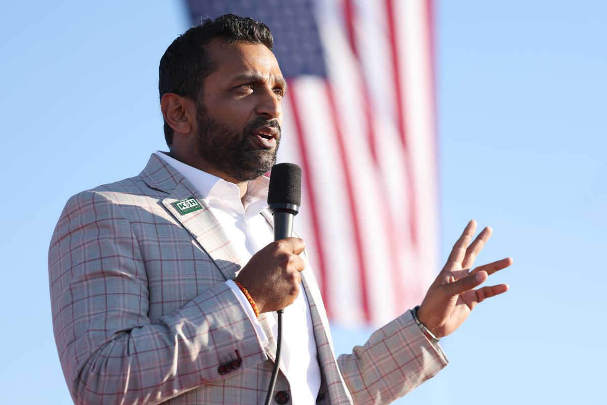 Kash Patel durante un acto de campaña republicano el 8 de octubre de 2022 en Minden, Nevada.