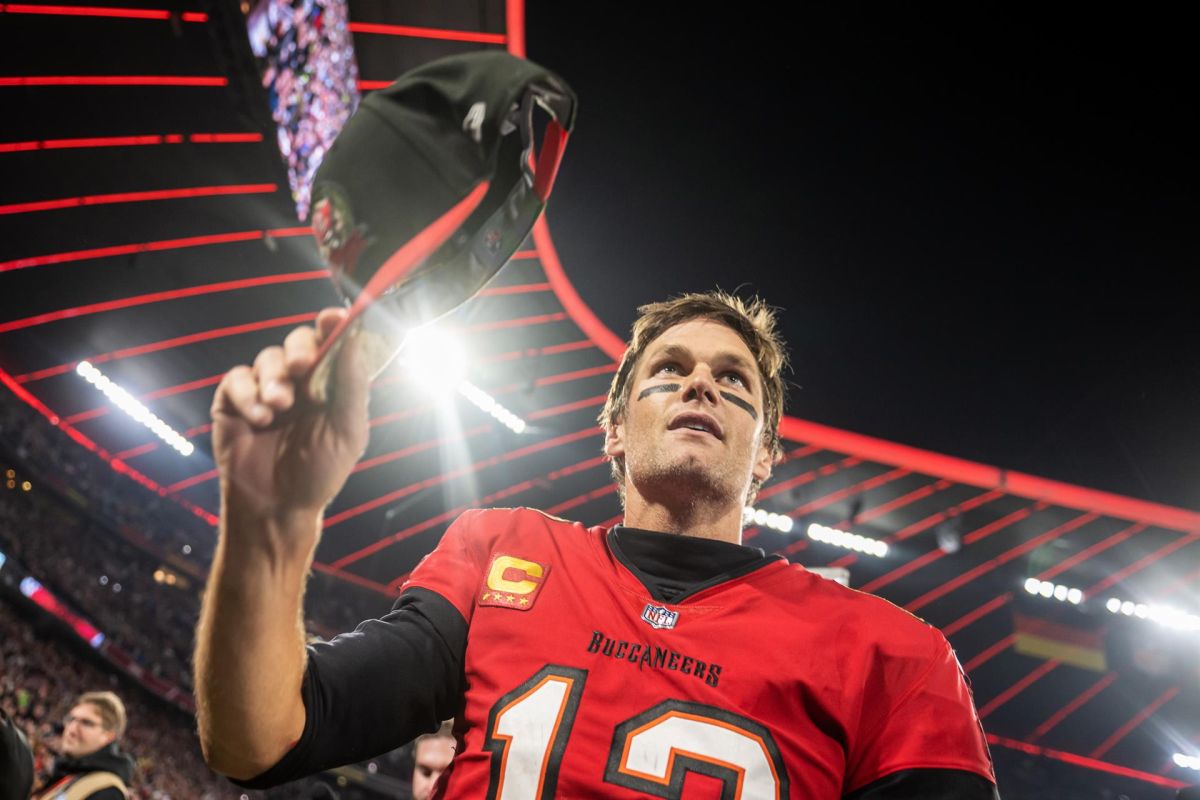 Tom Brady de los Buccaneers, luego del juego en Múnich.