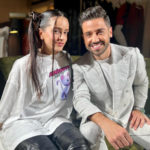 Borja Voces en su entrevista exclusiva con Rosalía. Foto: Latin Iconos