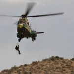 El rescate de la excursionista herida se hizo con un helicóptero.