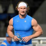 Joey Bosa insultó a un fan en el partido entre Philadelphia Eagles y San Franciso 49ers (Video)