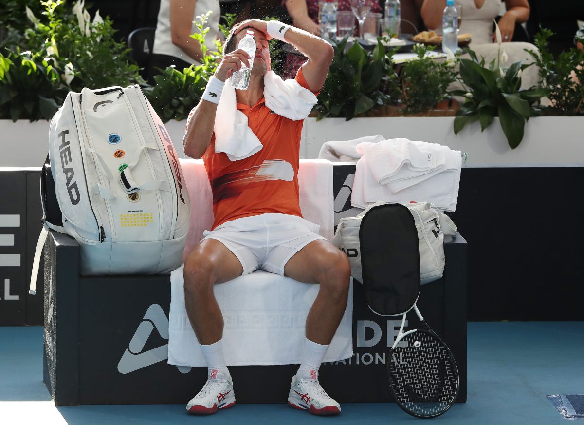 Novak Djokovic en la final de Torneo Adelaida 2023. 