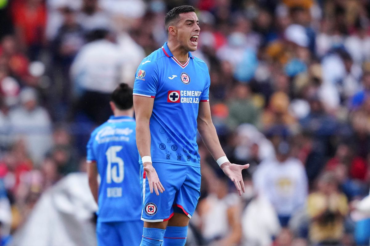 Ramiro Funes Mori, defensor de Cruz Azul pretendido por River Plate. 