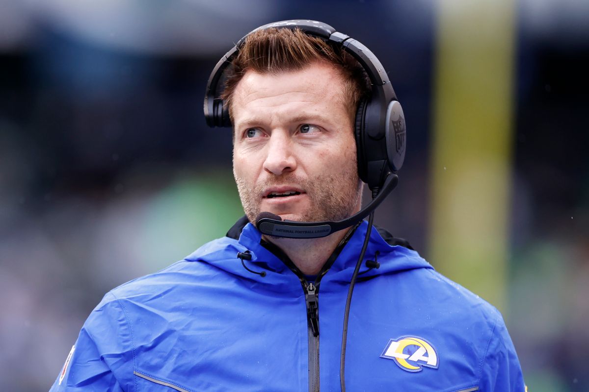 Sean McVay durante el juego del domingo en Seattle. /Foto:Steph Chambers/Getty Images