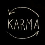 El karma se crea por las acciones del pasado y presente.