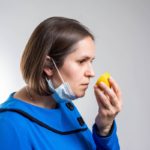 Otro pequeño estudio de pacientes con Covid-19 sugirió que la disfunción olfativa a largo plazo puede provocar cambios en las regiones del cerebro correspondientes al olfato