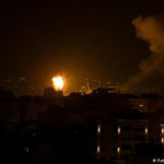 Los militantes de Gaza e Israel rompieron meses de calma transfronteriza tras intercambiar cohetes y ataques aéreos después de que Israel matara a 10 palestinos en una operación militar en Cisjordania.