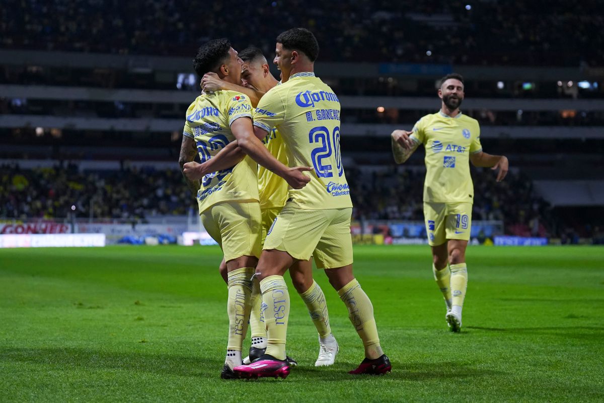 Águilas del América ante Xolos de Tijuana.