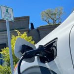 Investigadores analizaron un "experimento natural" que tuvo lugar en California cuando los residentes del estado se pasaron rápidamente a los coches eléctricos, o vehículos ligeros de cero emisiones