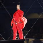 Rihanna en el medio tiempo del Super Bowl LVII.
