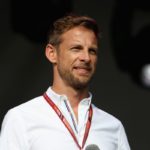 El piloto Jenson Button posee una muy linda casa en Palm Springs que ya puso en venta.