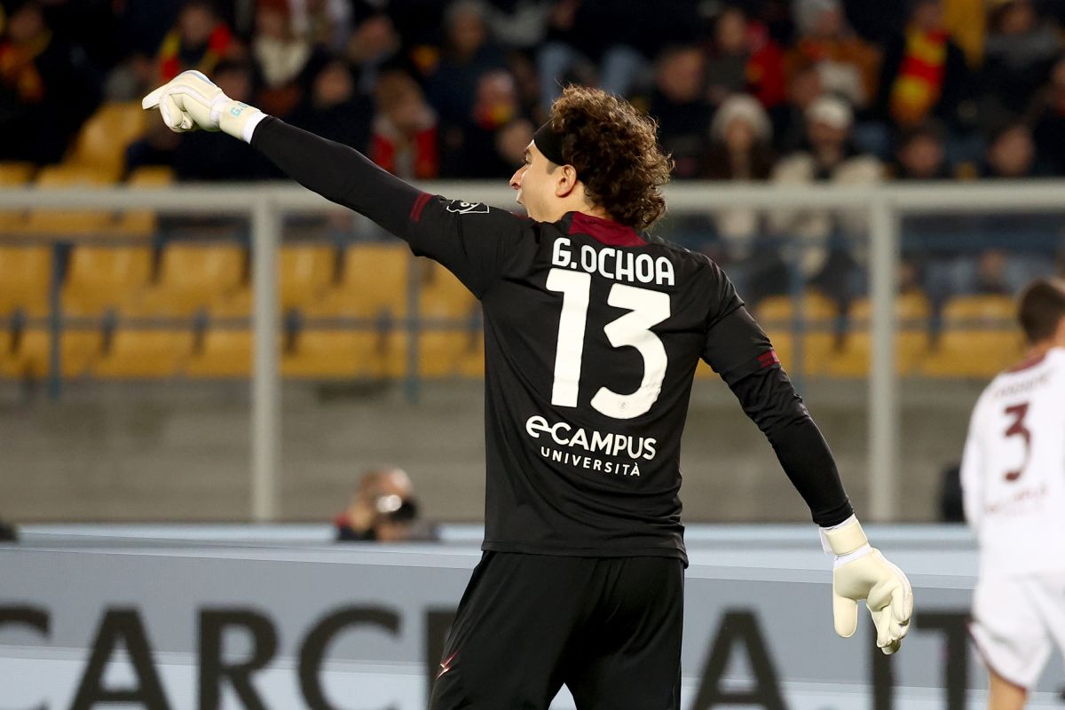 Guillermo Ochoa, portero del Salernitana.