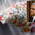 El fiscal Merrick Garland reconoce que las muertes por fentanilo son un problema serio para EE.UU.