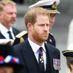 Príncipe Harry durante los actos fúnebres de su abuela, la reina Isabel II.