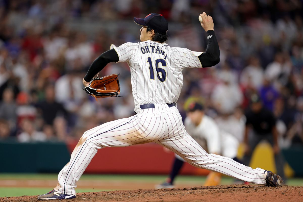 Shohei Ohtani lanzado con la Selección de Japón.