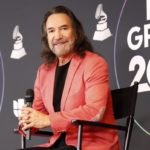 Marco Antonio Solís apoya las carreras de sus hijas Mar y Alison.