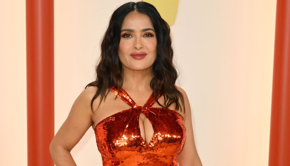 Salma Hayek volvió a demostrar que a sus 56 años está en plena forma física.