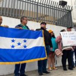 La Red Migrante Centroamericana organizó una manifestación y una vigilia en honor a los 39 migrantes que murieron en Ciudad Juárez.