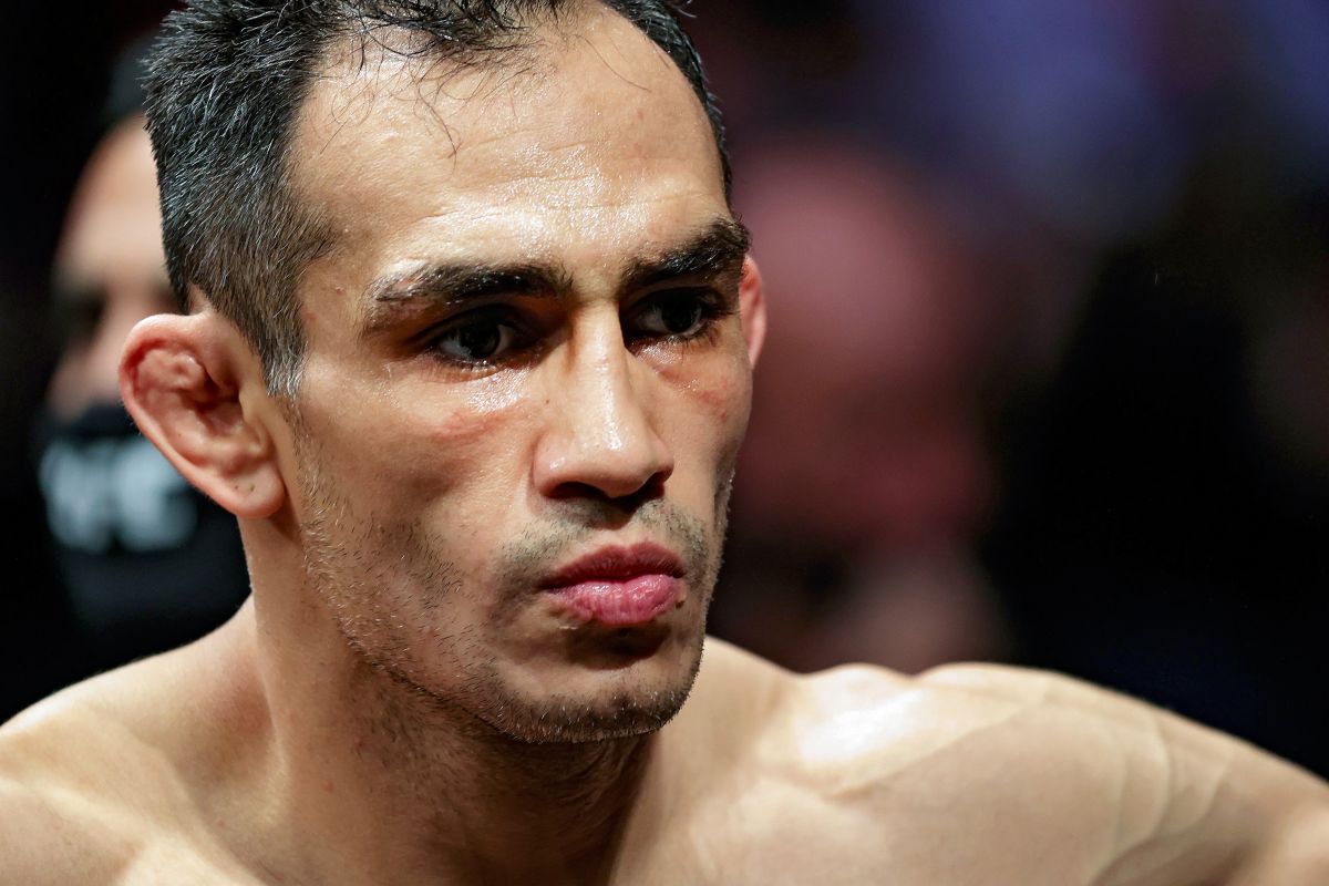 Tony Ferguson durante el evento de UFC 262. 