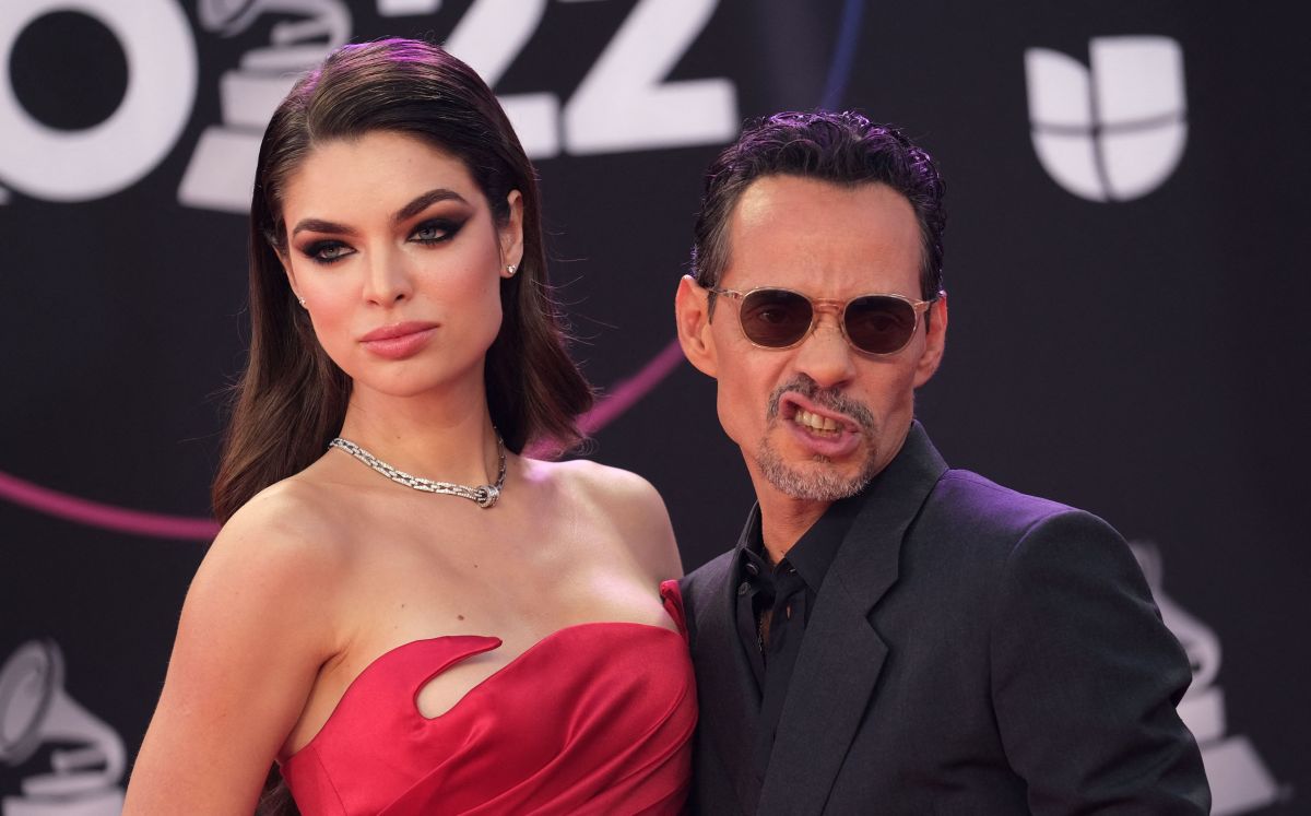 El cantante estadounidense Marc Anthony y la modelo paraguaya Nadia Ferreira.