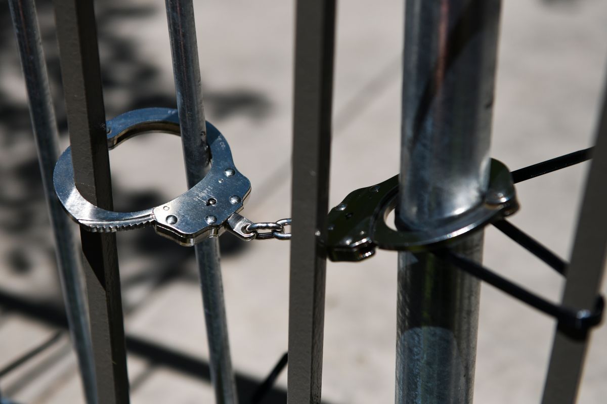 La víctima estaba bajo custodia en el Barry J. Nidorf Juvenile Hall, en Sylmar.